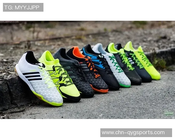 探索足球鞋ace16的独特设计与卓越性能助你在赛场上尽显风采